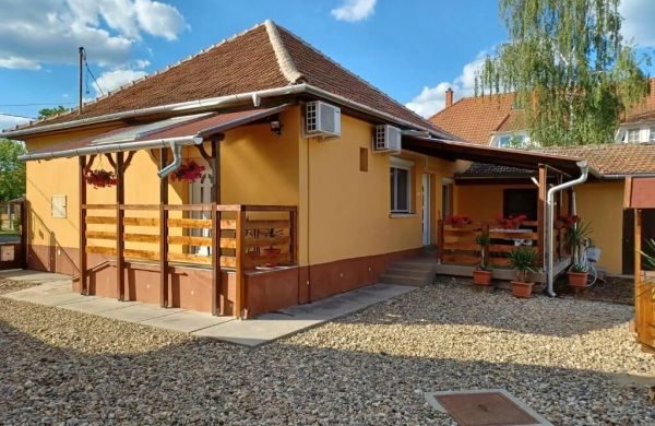 Junior Apartman Gyula