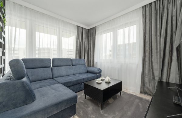 Białowieska 67A/36