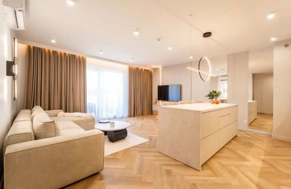 MG52 Luksusowy apartament z widokiem na Zalew Zegrzyński