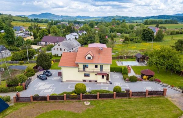 Słoneczny Dom w górach. Sauna, basen. Karpacz Opawa