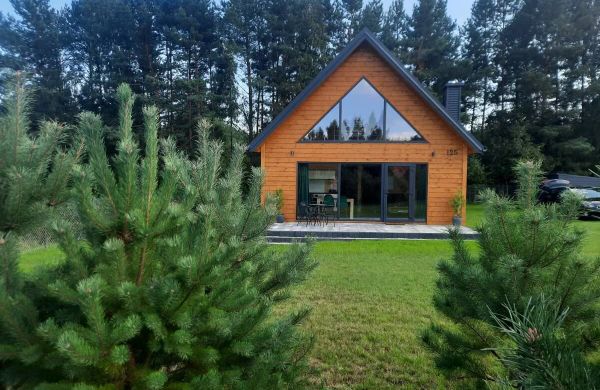Domek przy lesie na Roztoczu Adamów