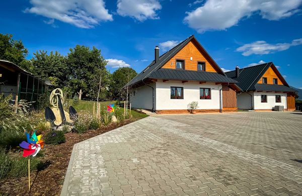 Tatralake houses - chaty pri mare Liptovský Trnovec