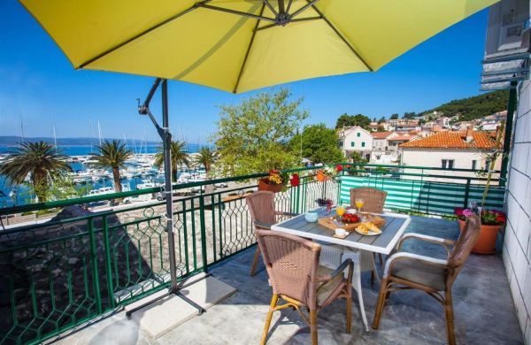 Apartment Rilka Baska Voda