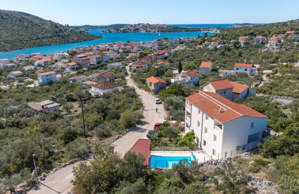 Family-friendly Apartments With Swimming Pool Stupin Čeline, Rogoznica - 23257 Stupin Čeline