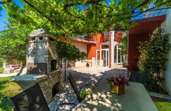 Apartments Perci Krnica