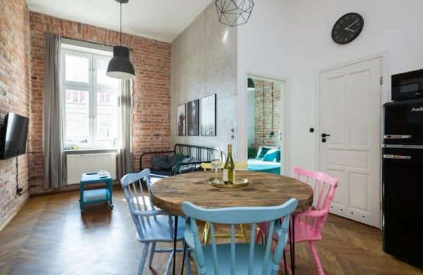 Discover Kraków/Apartamenty Loft rodzinne/Kraków ul. Rakowicka 3