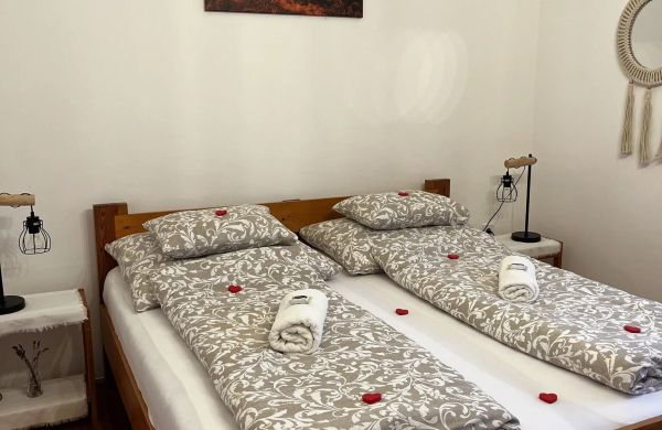 Öreg Hársfa Vendégház Bakonyszentkirály