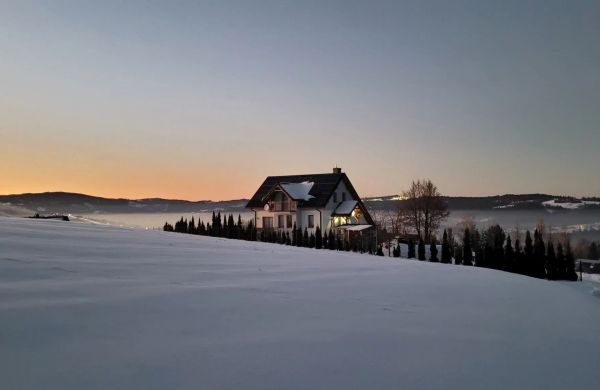 Dom z Widokiem Szańce - Górskie Przysiółki w Koniakowie