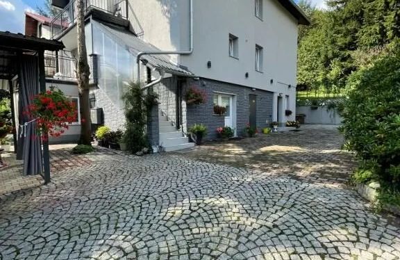Karkonosky Apartamenty - Azalia Karpacz