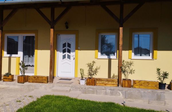 Körpince Apartman Etyek