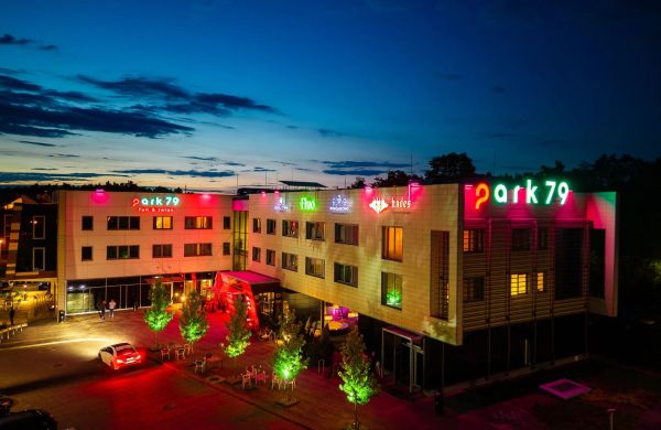 Grape Town Hotel Zielona Góra