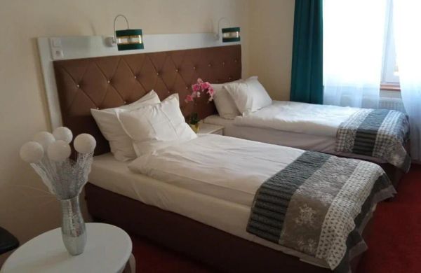 Hotel Admirał Legnica