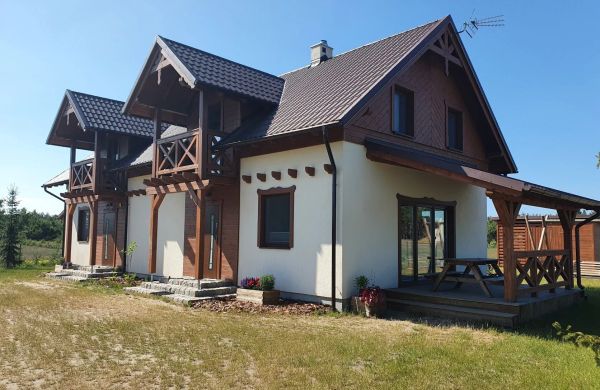 MILOCHÓWKA - dom drewniany bliźniak Wdzydze Tucholskie