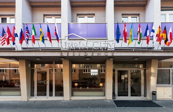 Hotel Urpín City