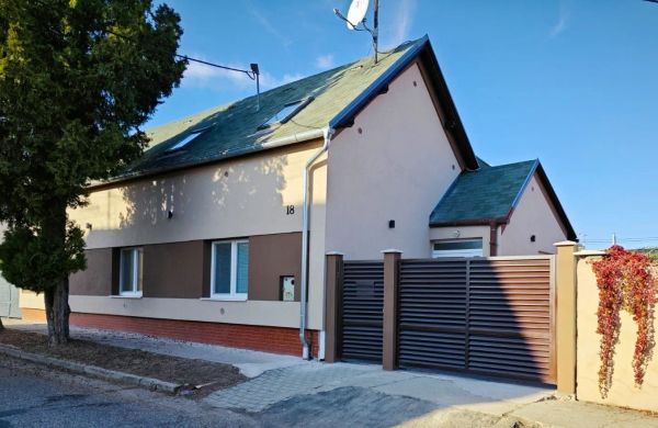Mendi Apartments Štúrovo