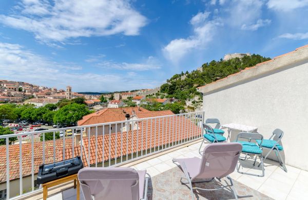 Apartment Marisa Hvar
