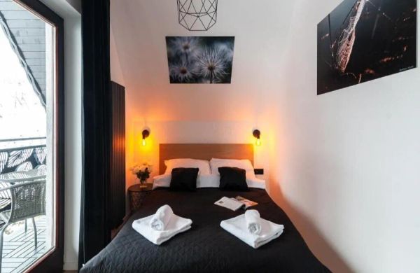 Apartament Z widokiem na las Witów