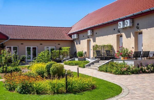 Magister Apartmanház Cserépfalu