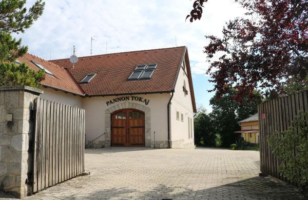 Pannon Tokaj Vendégház Tolcsva