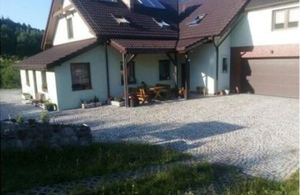 Pokoje Gościnne Astra Stronie Śląskie