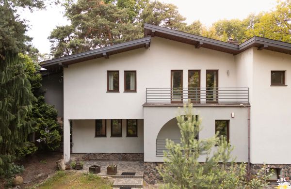 Pine House SPA pod Warszawą Jacuzzi, Sauna, Kominek, Grill, Las