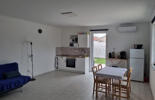 Leander Apartman Gyömrő