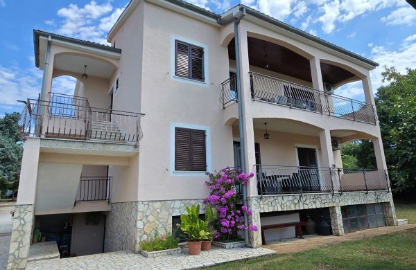 Apartments With Parking Space Buići, Poreč - 24819 Buići