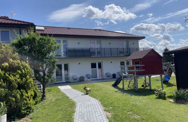 Urocze Apartamenty Loft przy Molo Chłopy