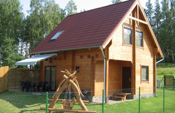 Domki przy lesie nad Jeziorem Tałtowisko Skorupki