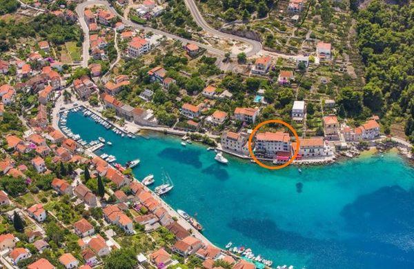 Apartments Seafront Paradise Stomorska