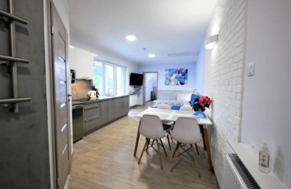 Szafir Apartamenty Apartament dwupokojowy z balkonem nr 6 Sianożęty