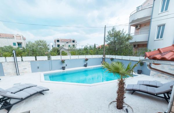 Apartment Marina S 5 Srima