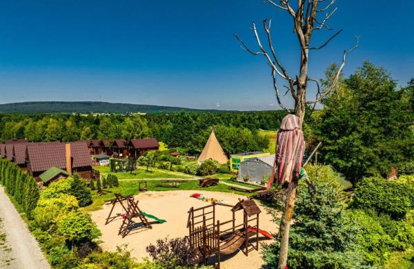 Siedlisko Carownica Family & Wellness Lechów