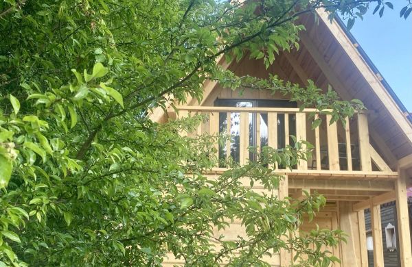 Domki nad Krutynią-prywatne zejście do rzeki Krutyński Piecek