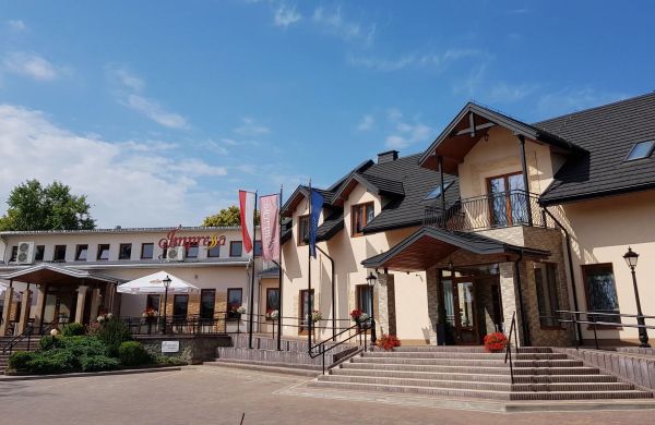 Hotel IMPRESSA Niedrzwica Duża
