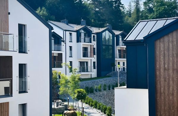 Izzy Apartament Osieczany