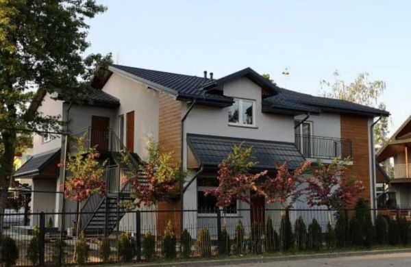 Piano Domki Apartamenty Okuninka