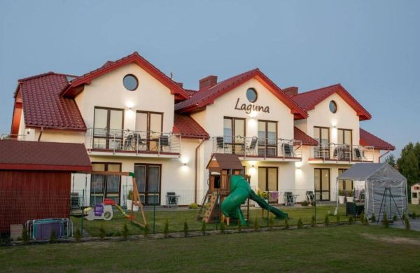 Villa Laguna Rowy
