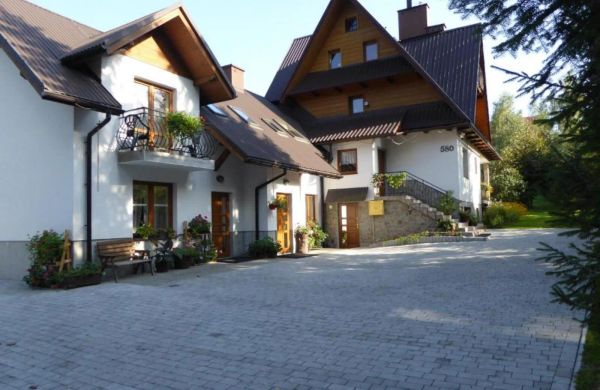 Pokoje i apartamenty pod Jaworzyną Koninki
