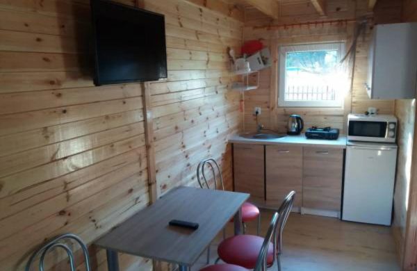 Domki i Pokoje Pod Palmami Okuninka