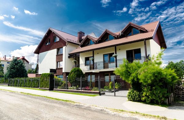 Pokoje i Apartamenty Alex Ostrowo 