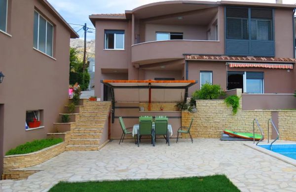Holiday House With A Swimming Pool Žrnovnica, Split - 25817 Žrnovnica