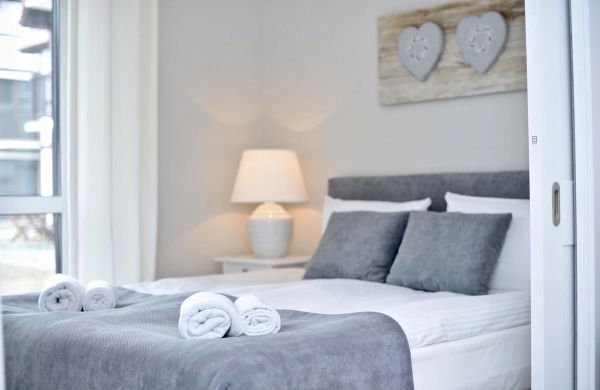 Apartamenty Porto Eli Rowy