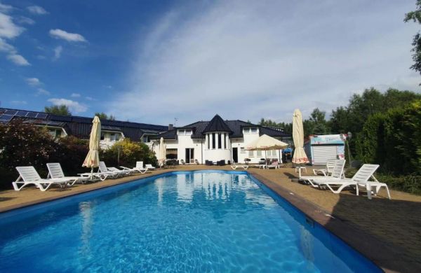 Brydar with Sauna, Swimming Pool and Jacuzzi Mielno