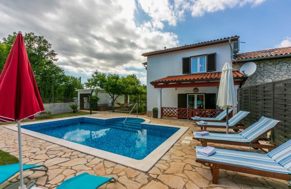 House Marija Labin