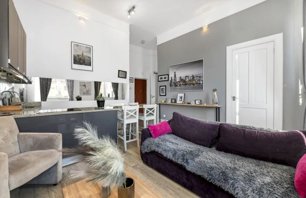 Lumina Stylish apartment in Old Town Warsaw