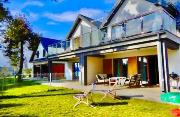 Apartamenty nad jeziorem białym 30 metrów od plaży