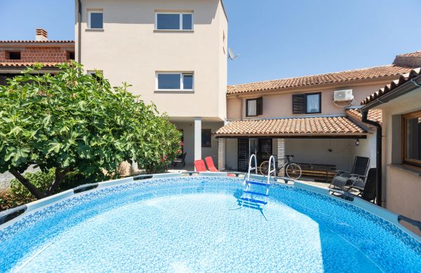 House Bakic Krnica