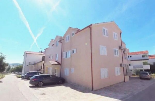 Apartments With Parking Space Zečevo Rtić, Rogoznica - 27503 Zečevo Rtić