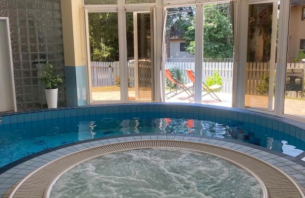 Penta Lux Hotel és Apartman Tata